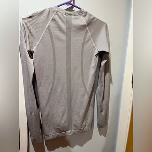 Lululemon Swiftly tech long sleeve